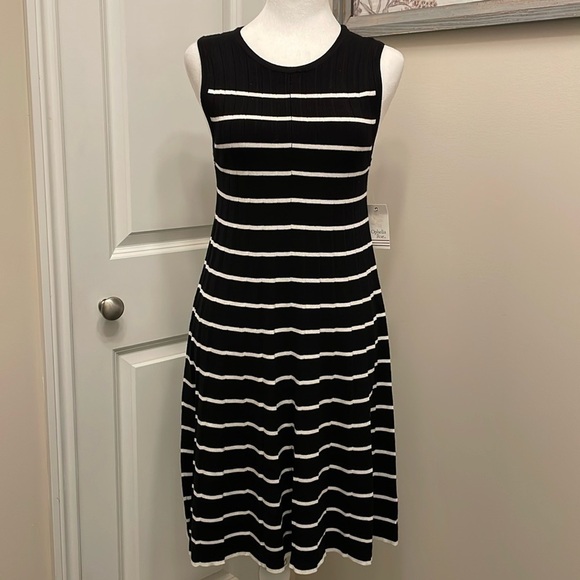 Ophelia Roe Women’s midi Dress, Stripped, Medium, Pleated, Sleeveless, New! - Picture 1 of 14
